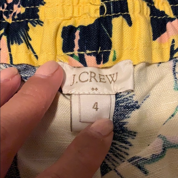 J Crew floral shorts - Picture 2 of 3